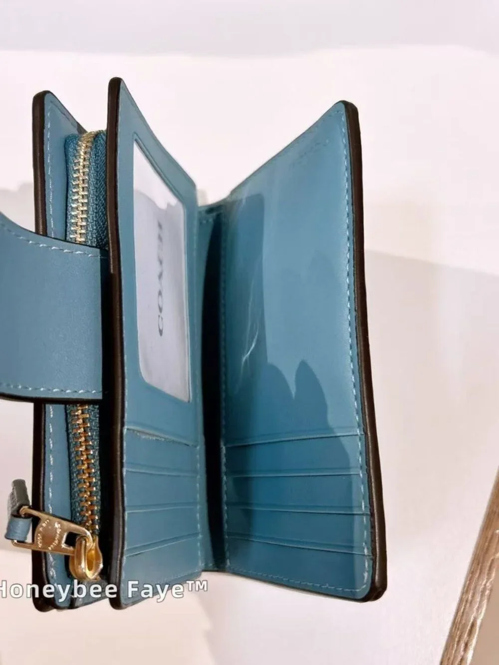 Maggie Tote Bag & Medium Corner Zip Wallet bundle In Signature Leather